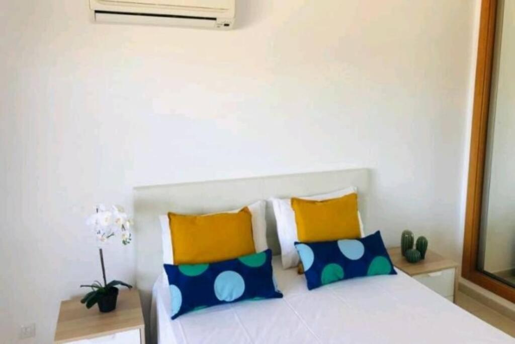 Areias Da Rocha - 500 M From The 3 Castelos Da Rocha Apartment